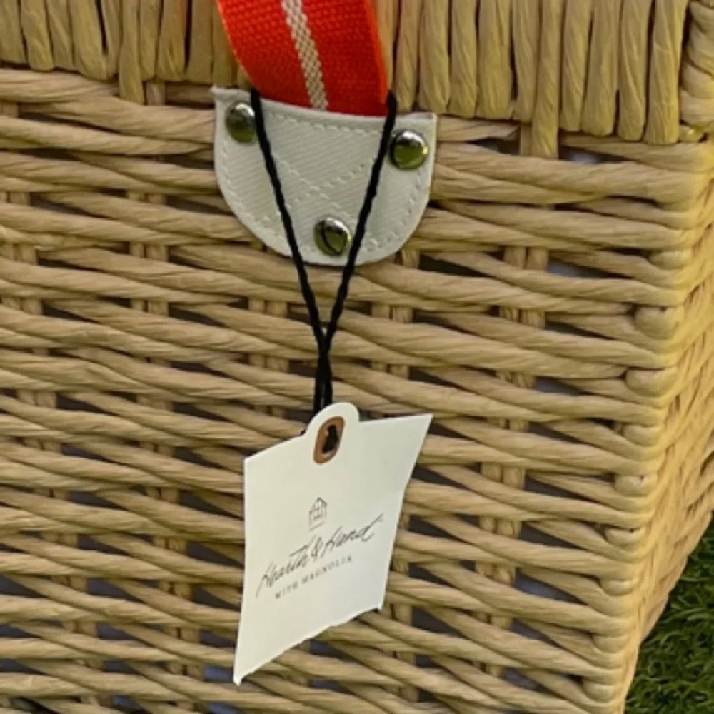 NWT Hearth & Hand Woven Picnic Basket with Red Orange Straps - Picture 2 of 10